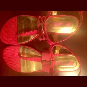 Coral colored Isaac Mizrahi sandals